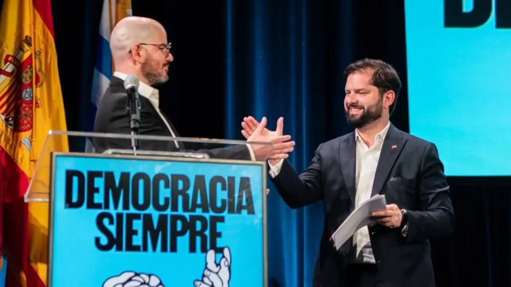 Homenaje a Pepe Mujica: Reflexiones de Gabriel Boric en Nueva York