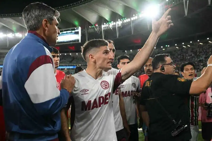 Incidente Violento en el Transporte de Lanús: Un Llamado a la Reflexión sobre la Seguridad en el Fútbol