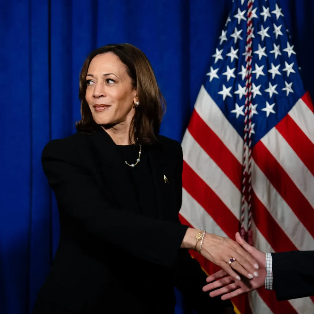 Kamala Harris y su Futuro Político: Reflexiones sobre la Presidencia y el Legado de Trump