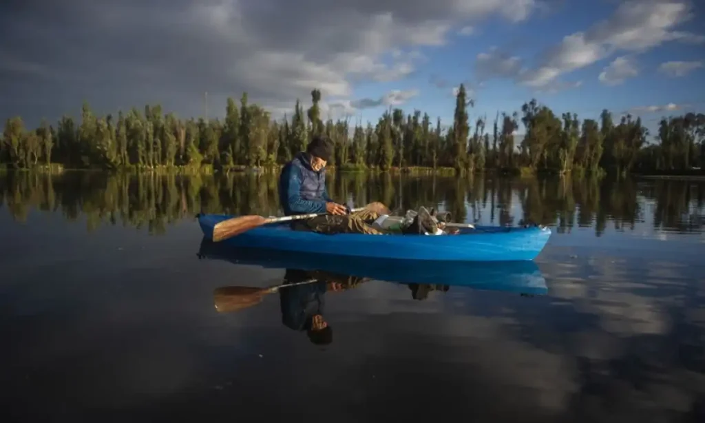 Regulación del Uso de Kayaks en Xochimilco: Un Llamado a la Protección del Ecosistema