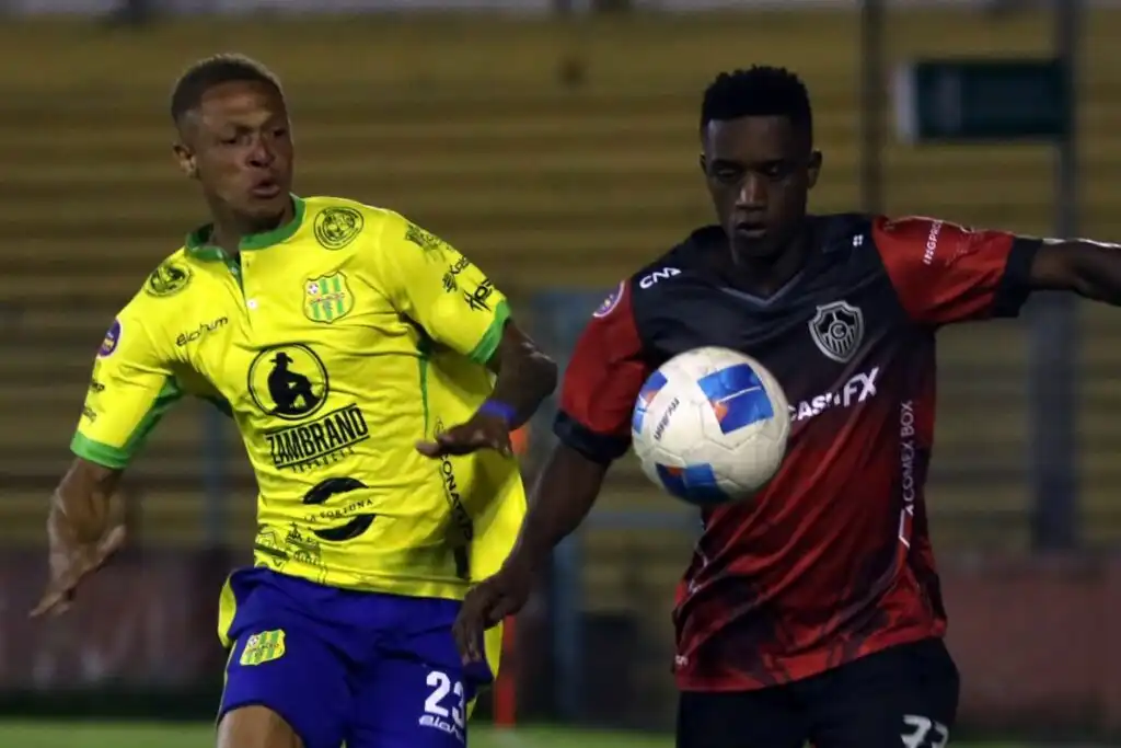 Escándalo en la LigaPro: Sanciones por Amaño de Partidos en la Serie B