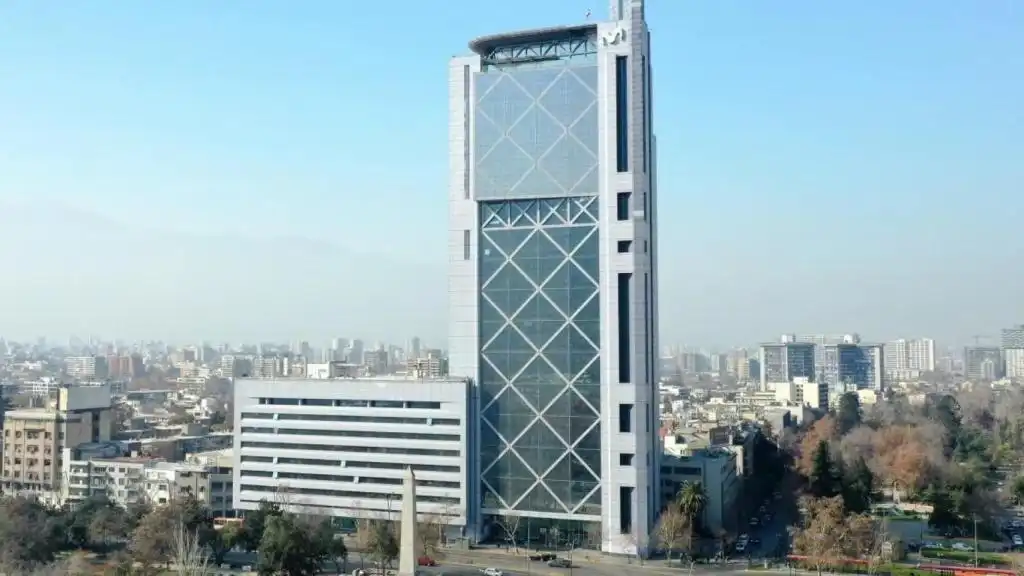 Telefónica en Chile: Un Proceso de Venta en Suspenso