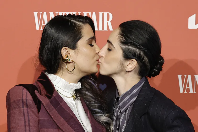 Conflicto y Amor: La Controversia de Emily Estefan y Gemeny Hernández