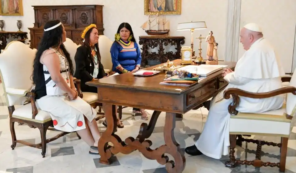 Patricia Gualinga y su Encuentro con el Papa: Un Paso Hacia la Defensa de la Amazonía