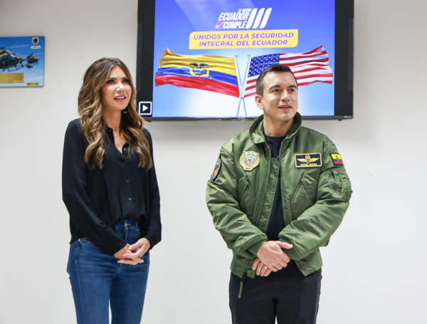 Visita de la Secretaria de Seguridad de EE.UU. a Ecuador: Un Encuentro Clave