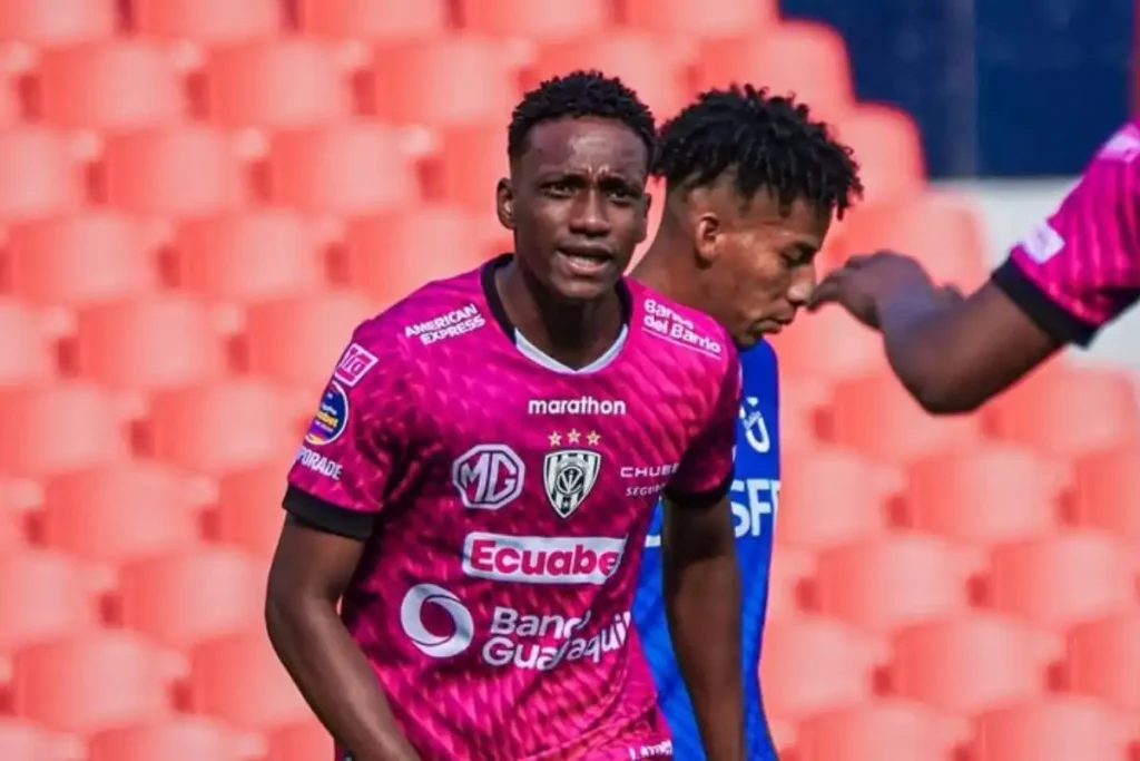 Darwin Guagua: Un Futuro Incierto Tras Su Lesión en Independiente del Valle