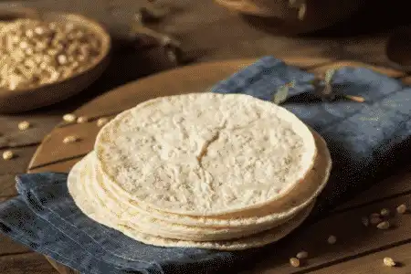 Las Tortillas: Un Alimento Nutritivo y Esencial en la Dieta Mexicana