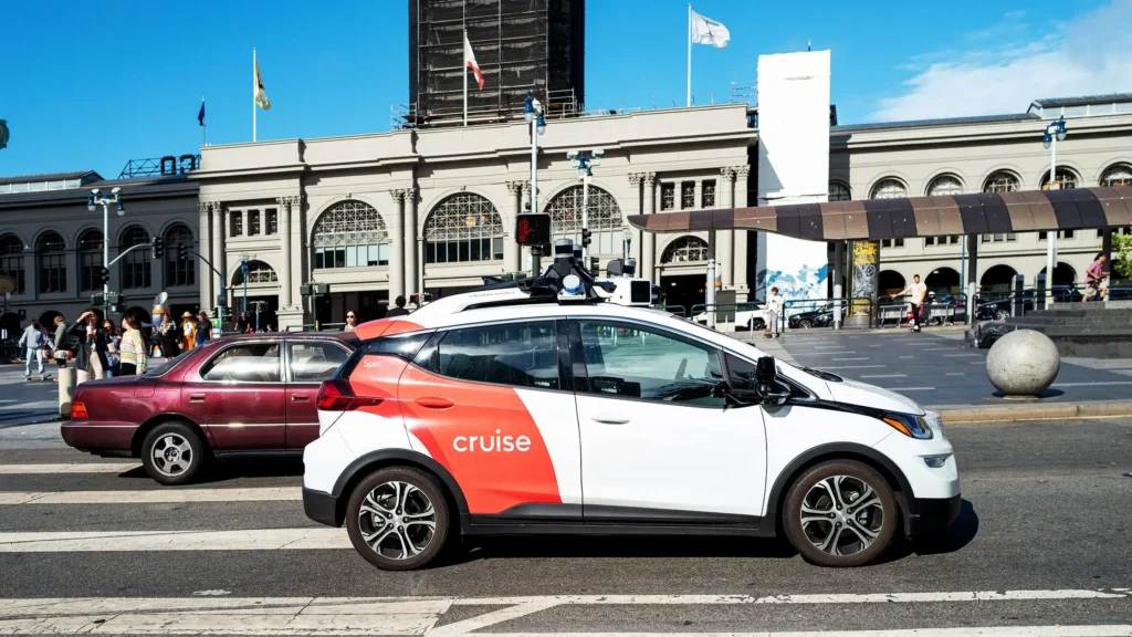 El Impacto de un Accidente Trágico en el Debate sobre los Robotaxis