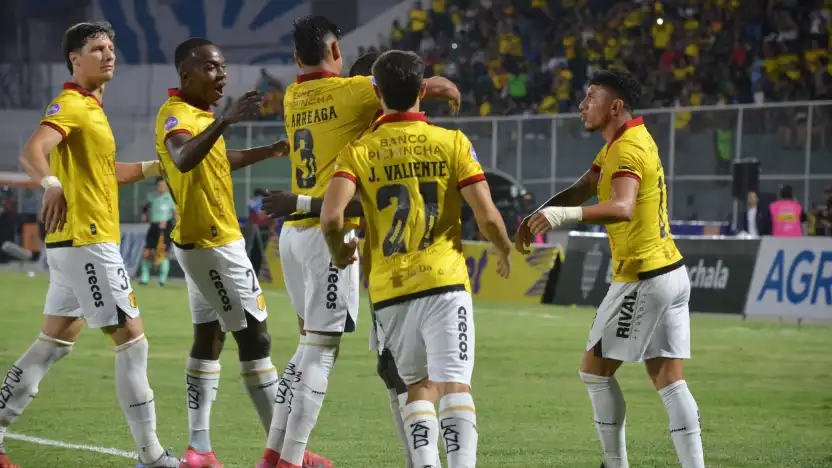 Barcelona SC se mantiene en la lucha por la Libertadores tras vencer a Orense