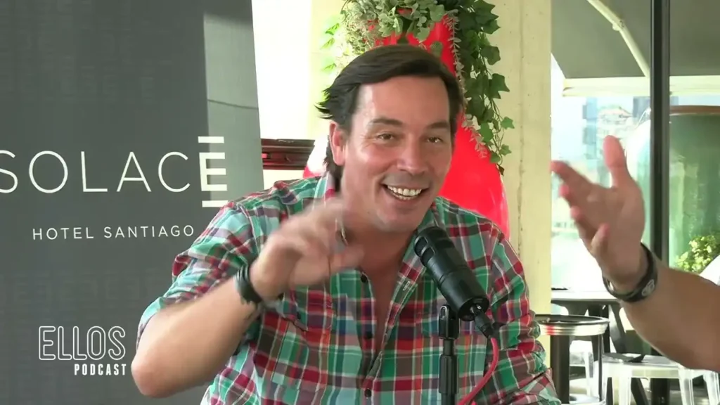 Cristián de la Fuente: Reflexiones sobre la Vida y la Carrera en el Podcast ‘Más que Titulares’