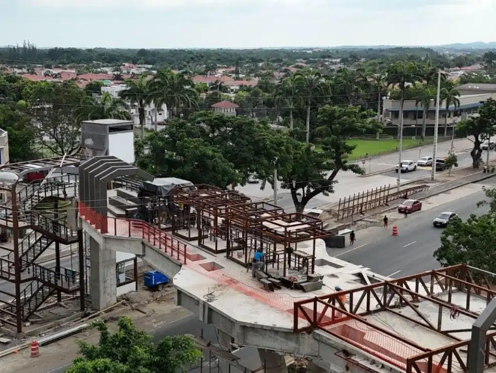 Cierres Nocturnos en la Vía a la Costa: Lo que Debes Saber