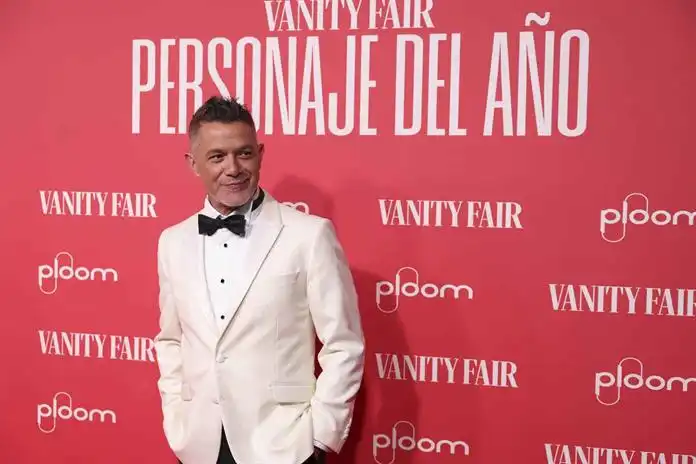 Alejandro Sanz Brilla en los Latin Grammy 2025 con Cuatro Nominaciones