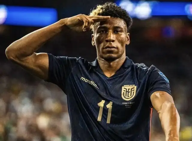 Kevin Rodríguez y su momento estelar en Europa: Preparativos para el amistoso contra Canadá