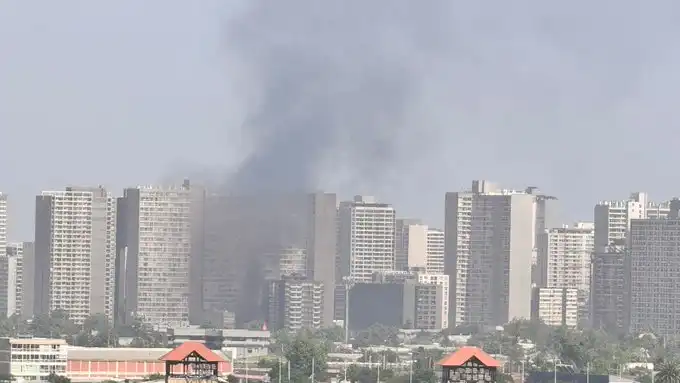 Incendio en Estación Central: Emergencia cerca de un centro de distribución de gas