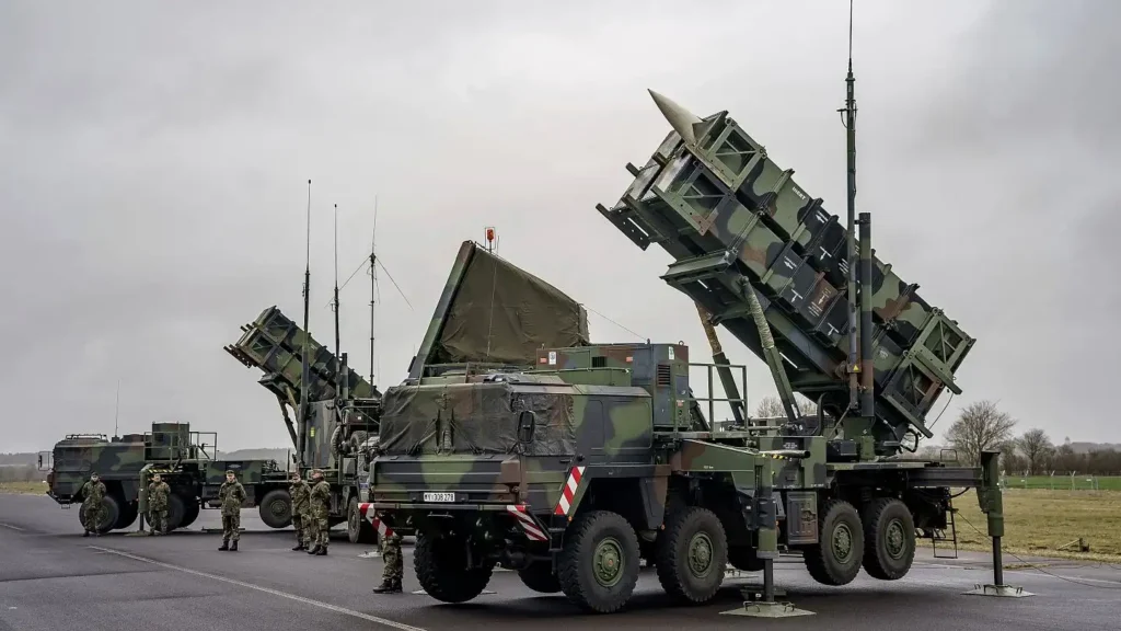 Estados Unidos Refuerza la Defensa de Ucrania con Sistemas Patriot