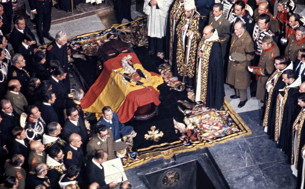 La Ambigüedad del Legado Franquista en la Sociedad Española Actual