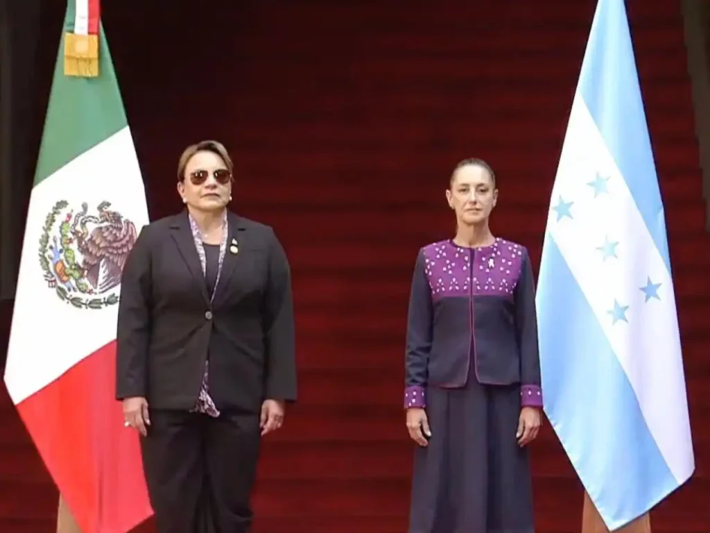 Visita Diplomática: Xiomara Castro y Claudia Sheinbaum en Palacio Nacional