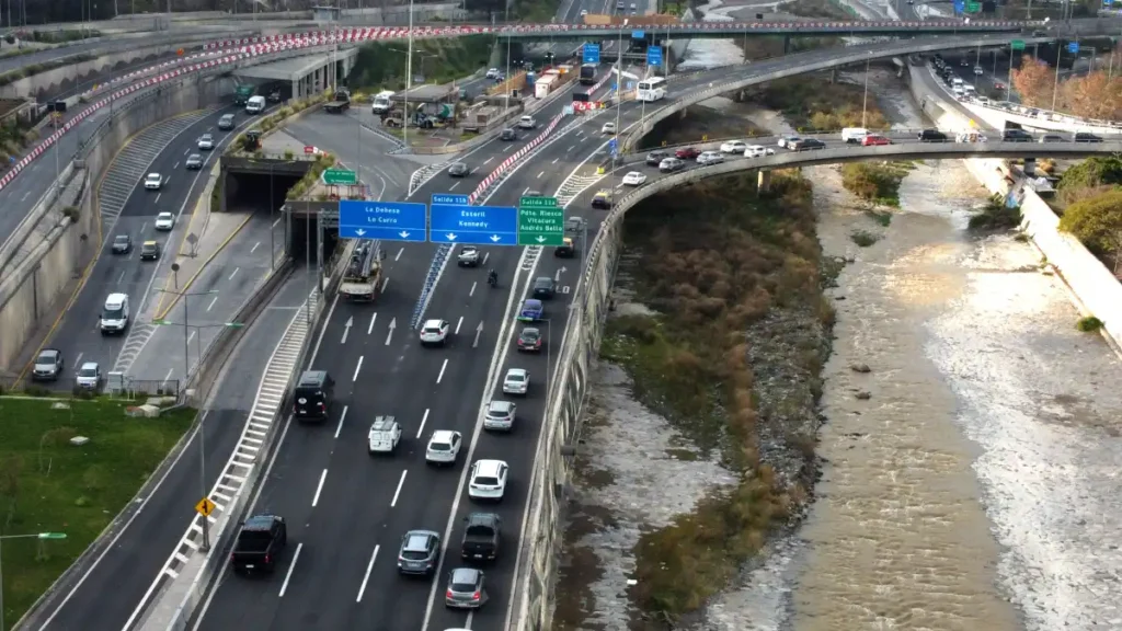 Propuesta Legislativa para Eliminar Multas por Circular sin Tag en Autopistas Concesionadas