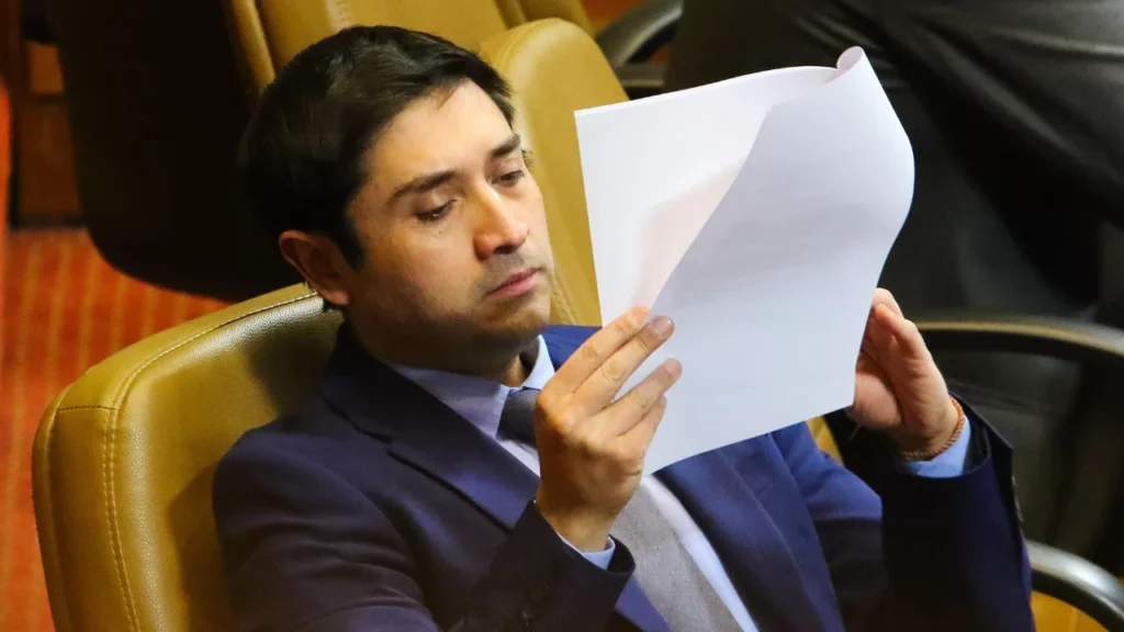 Desafíos Jurídicos en el Senado: El Caso de Miguel Ángel Calisto