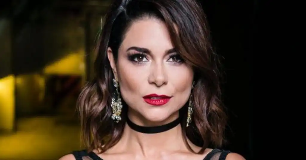 Antonella Ríos y su contundente crítica a un chico reality en plena premiación