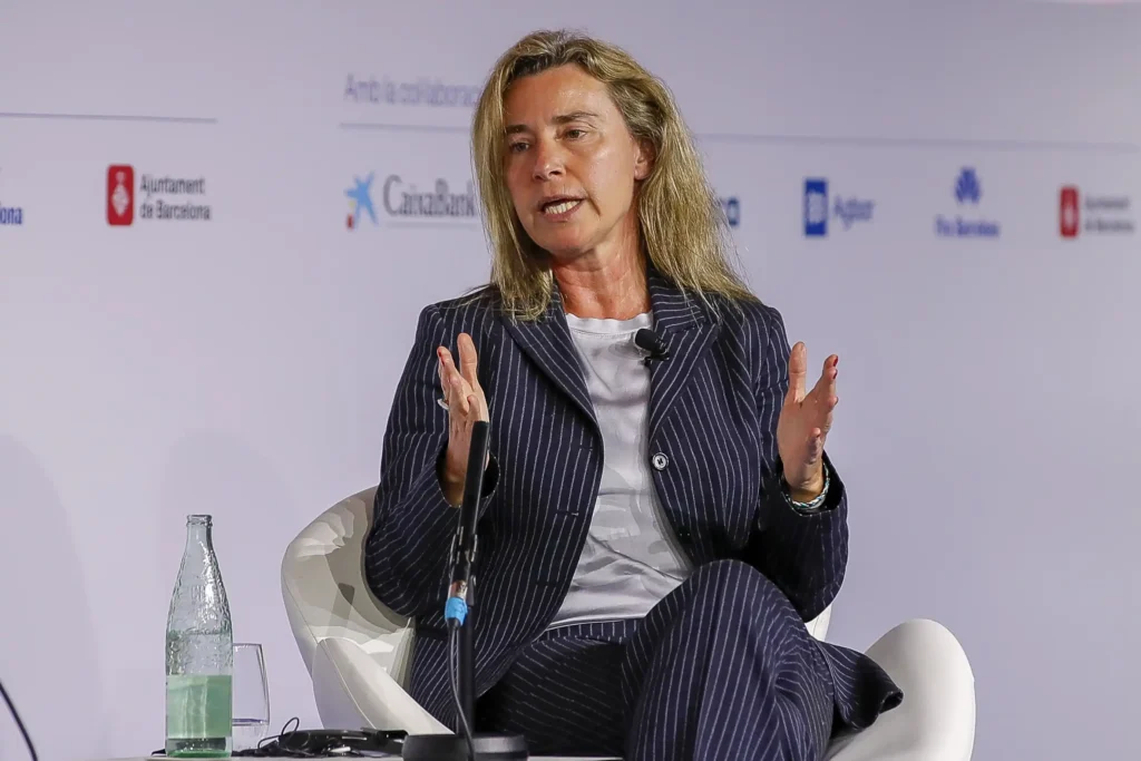 Detenciones en la UE: Un escándalo de fraude en la Academia Diplomática