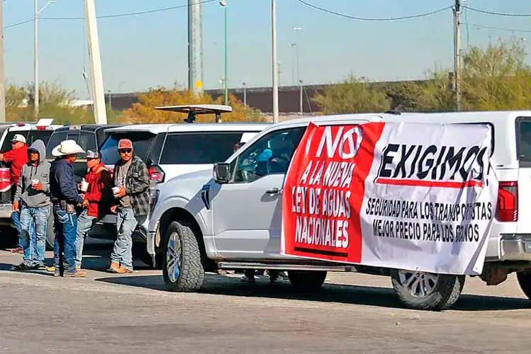 Campesinos en Pie de Lucha: Protestas por la Nueva Ley de Aguas en México