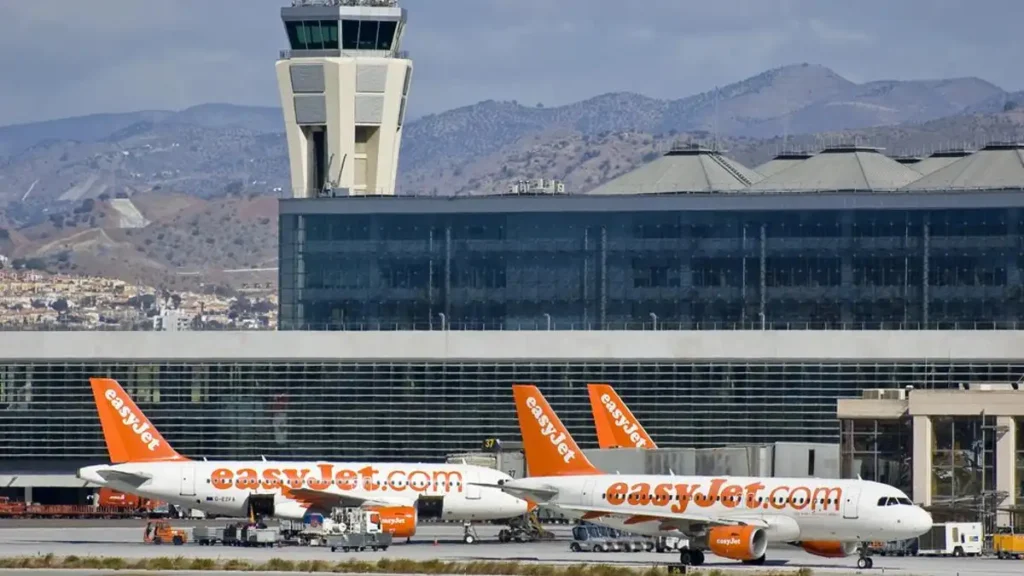 Incidente Inusual en Aeropuerto de Málaga: Familia Intenta Embarcar a Mujer Fallecida