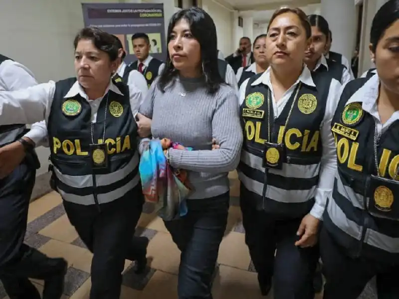 Aumento de Seguridad en la Embajada de México en Lima por Caso de Betssy Chávez