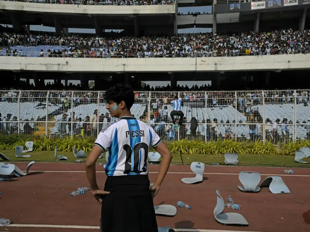 Descontent en Calcuta: La Controversial Visita de Lionel Messi