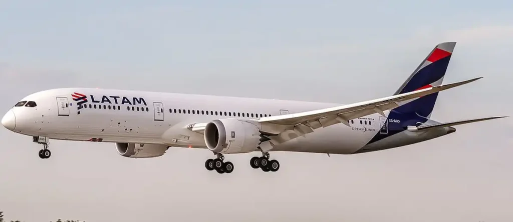 Latam Airlines Expande su Flota con el Innovador Boeing 787-9 Dreamliner