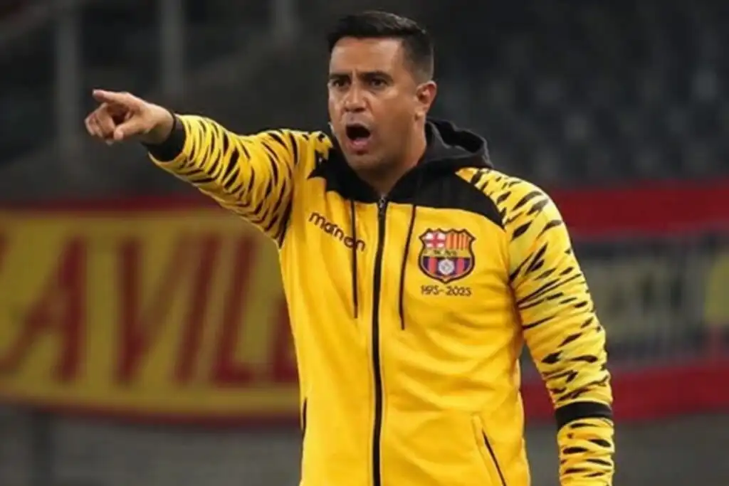 César Farías Asume el Mando de Barcelona SC: Un Nuevo Comienzo