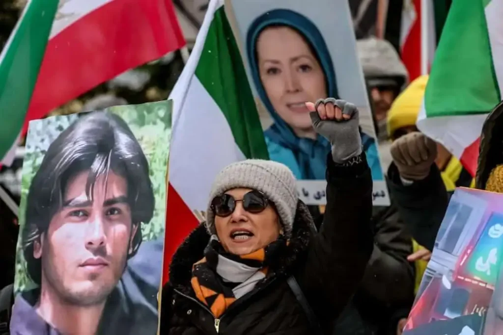 Protestas en Irán: Un Clamor por la Libertad y el Cambio