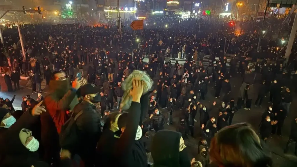 Crisis en Irán: Un Llamado a la Atención Internacional ante la Represión y las Protestas