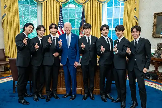 La Sinfonía de la Diplomacia: Corea del Sur y Japón se Unen a Través del K-Pop