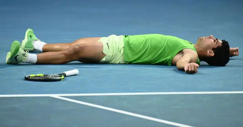 Carlos Alcaraz: Un Viaje Épico hacia la Final del Abierto de Australia