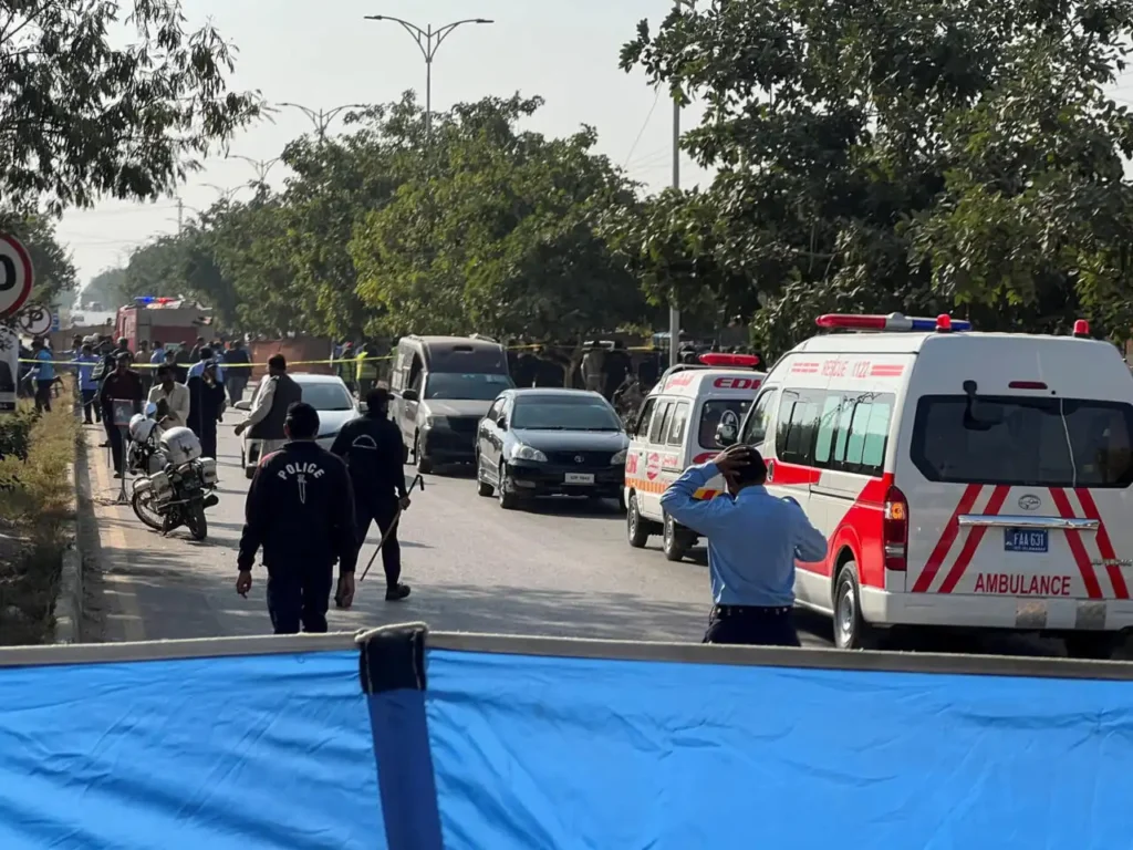 Tragedia en Islamabad: Explosión en Centro Chiita Deja Múltiples Víctimas