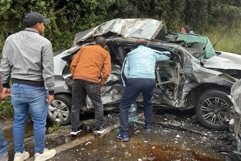 Tragedia en la Vía Quito-Papallacta: Un Accidente Mortal y Sus Consecuencias