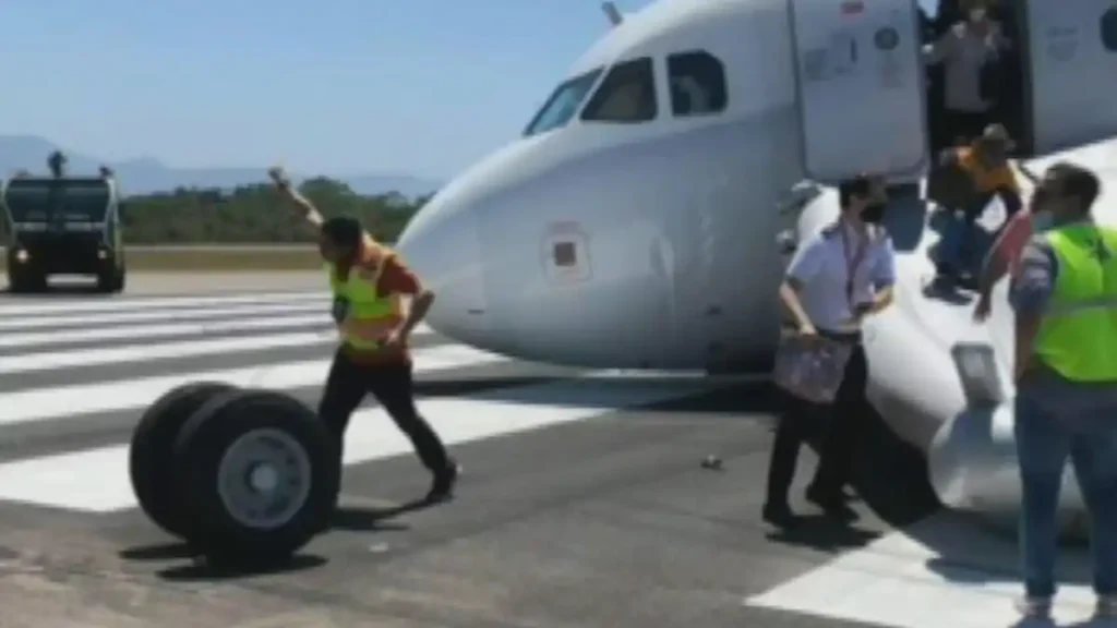 Aterrizaje de emergencia American Airlines Puerto Vallarta: ¿qué pasó con el tren de aterrizaje?